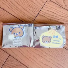 ローソン リラッくじ アクリルキーホルダー 2種　チャイロイコグマ