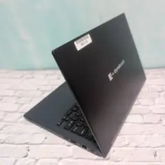 高性能 dynabook G83/HU 2022年製 第11世代 16GB