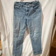 BASIC EDITIONS ライトブルーストレートレッグデニム