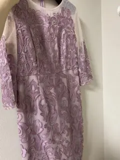 グレースコンチネンタル　GRACE CONTINENTAL 刺繍タイトワンピースのサムネイル
