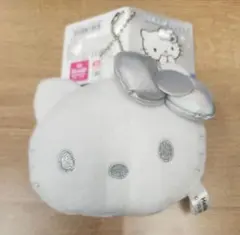 新品未使用　　サンリオ　キティ　ハローキティ　ぬいぐるみミラー