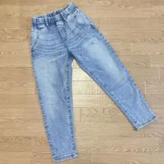 ダメージストレッチジーンズ（ZARA）