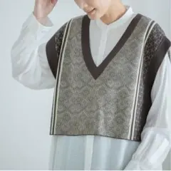 状態良好！LEPSIM レプシィム★12ゲージ満たされニットアソートベスト★F