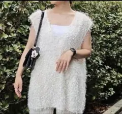 ammy × Lutique フェザーベスト　しまむら　インフルエンサーコラボ