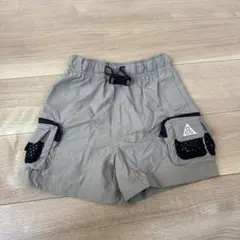 【新品未使用】NIKE ACG ベージュ ハーフパンツ メッシュポケット付き