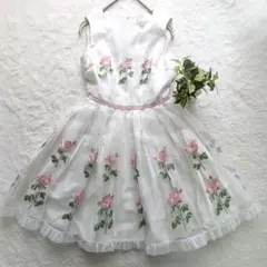 ✧美品【トッカ】Bambini　薔薇刺繍ドレス140 チュール　フレア　白ピンクのサムネイル