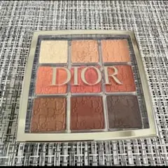 ディオールバックステージアイパレット　003 Warm Essentials