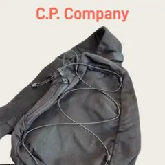 C.P. Company ブラック スリングバッグ