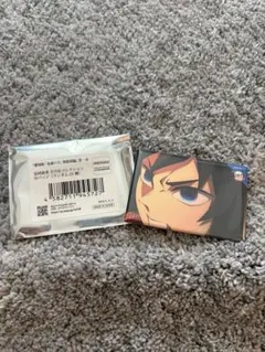 【匿名配送】鬼滅の刃　無限城編　劇場物販　全方位コレクション缶バッジ　冨岡義勇