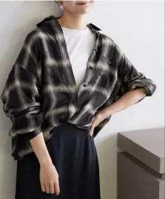 【週末限定値下げ】スローブイエナ　ビエラチェックルーズシャツ