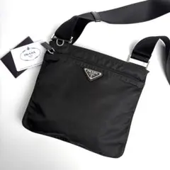 極美品 ギャラ付き PRADA ショルダーバッグ サコッシュ ナイロン レザーのサムネイル