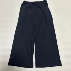 M477)GU プリーツ ワイドパンツ　130cmのサムネイル