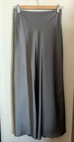 ユナイテッドアローズ サテンマキシスカート ロングスカート 34 グレー系
