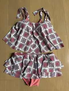 アンフィ　水着