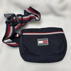 Tommy Hilfiger ネイビー ボディバッグ
