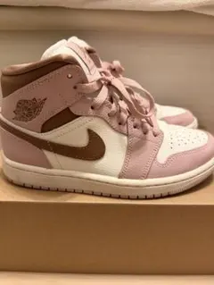Nike Air Jordan 1 Mid ピンク/ホワイト