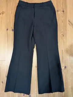 UNIQLO 女性用　スマートフレアパンツ L ブラック