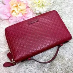 美品✨ GUCCI 長財布 トラベルケース オーガナイザー ダブルジップ 赤のサムネイル