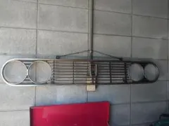 ダットサン　410系　ブルーバード フロントグリル