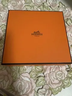 HERMES 空箱 ギフトボックス - メルカリ