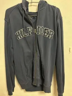 トミーヒルフィガー ジップパーカー