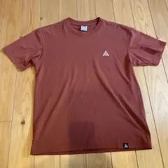 NIKE ACG Mサイズ 赤 Tシャツ