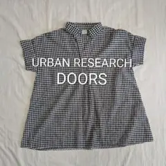 URBAN RESEARCH　DOORS　リネン混　チェック　スキッパーフレアのサムネイル