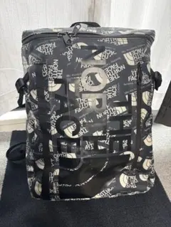 【美品】THE NORTH FACE ヒューズボックス リュックのサムネイル