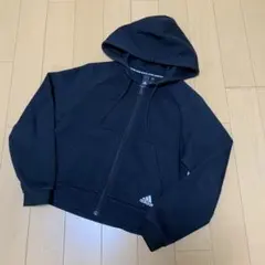 アディダス　パーカー　黒　☆ Mサイズ