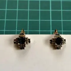 青い石のイヤリング