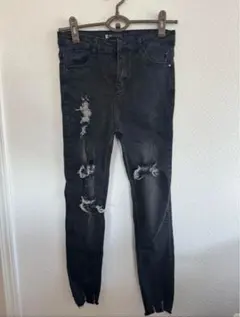 ダメージ加工 ブラック スキニージーンズ