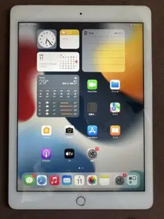 iPad Air 2 32GB セルラーモデル シルバーのサムネイル