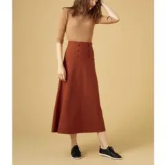 【極美品】COEL フロントボタンフレアスカートのサムネイル
