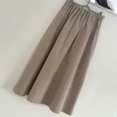 フレアロングスカート　ナチュラル　ベージュ　裏地あり