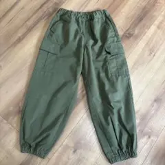 GU ワイドカーゴジョガーパンツ オリーブグリーン　130