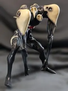 一番くじ エヴァ ラストワンver 第4の使徒フィギュア サキエル - メルカリ