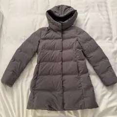 ユニクロ シームレスダウンショートコート ダウンジャケット　グレー　Ｓ