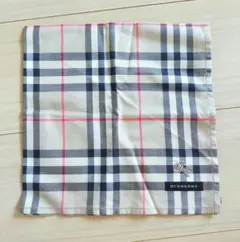 【新品】BURBERRY ノバチェック柄 ハンカチ　ベージュ