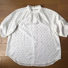 グリーンレーベル　ドット柄五分袖ブラウス