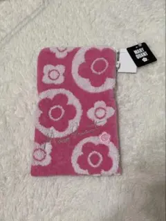 MARY QUANT フラワー柄ポーチ