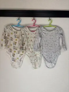 ユニクロスヌーピーボディースーツ80三枚セット