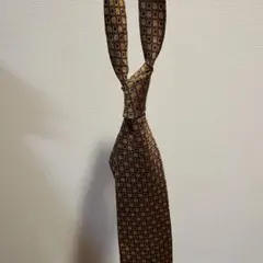 ブラウン 幾何学模様 シルクネクタイ 黄色
