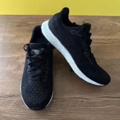 New Balance Fresh Foam ブラック