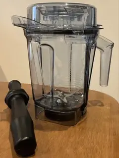 バイタミックス　【未使用❗】ドライコンテナー 未使用！バイタミックス ドライコンテナ 0.9L ダンパー付き Vitamix