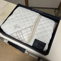 ☆新品・未使用☆ バーバリー　パッドシーツ　シングル　ベージュ系