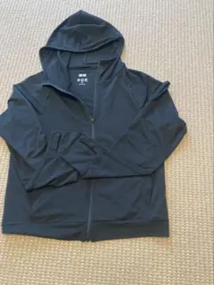 UNIQLO エアリズムブラック フード付きジップアップパーカー XS