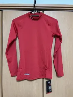 未使用アンダーアーマー　ヒートギア  コンプレッション長袖