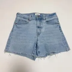 H&M デニムショートパンツ カットオフ レディースのサムネイル