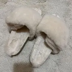 EMU Australia ファーサンダル クリーム