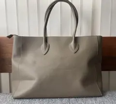 未使用級 本革】ヤングアンドオルセン トートバッグ シボ 大容量